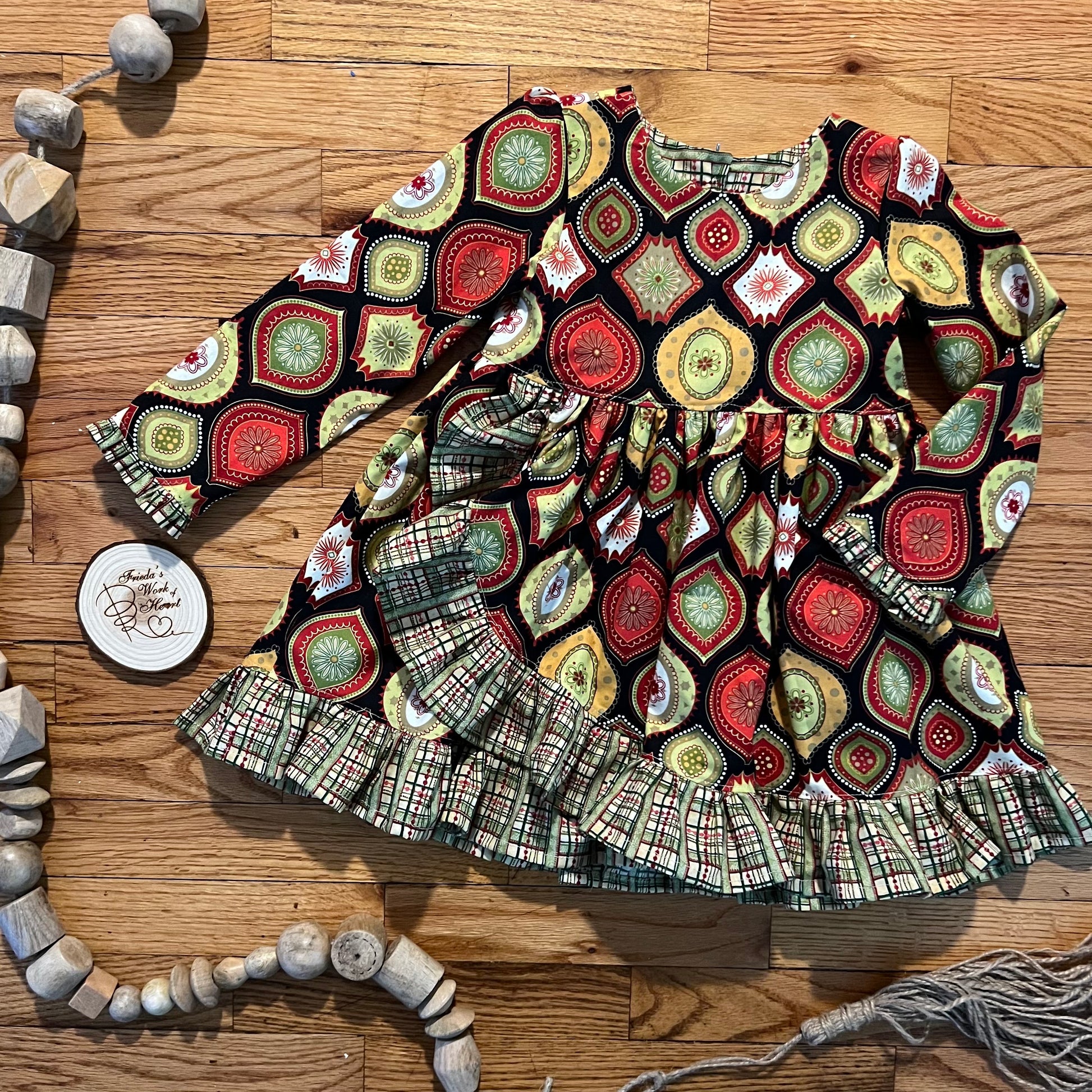 Christmas dress 4T – Frieda's Work of Heart Christmas dress 4T – Frieda's Work of Heart