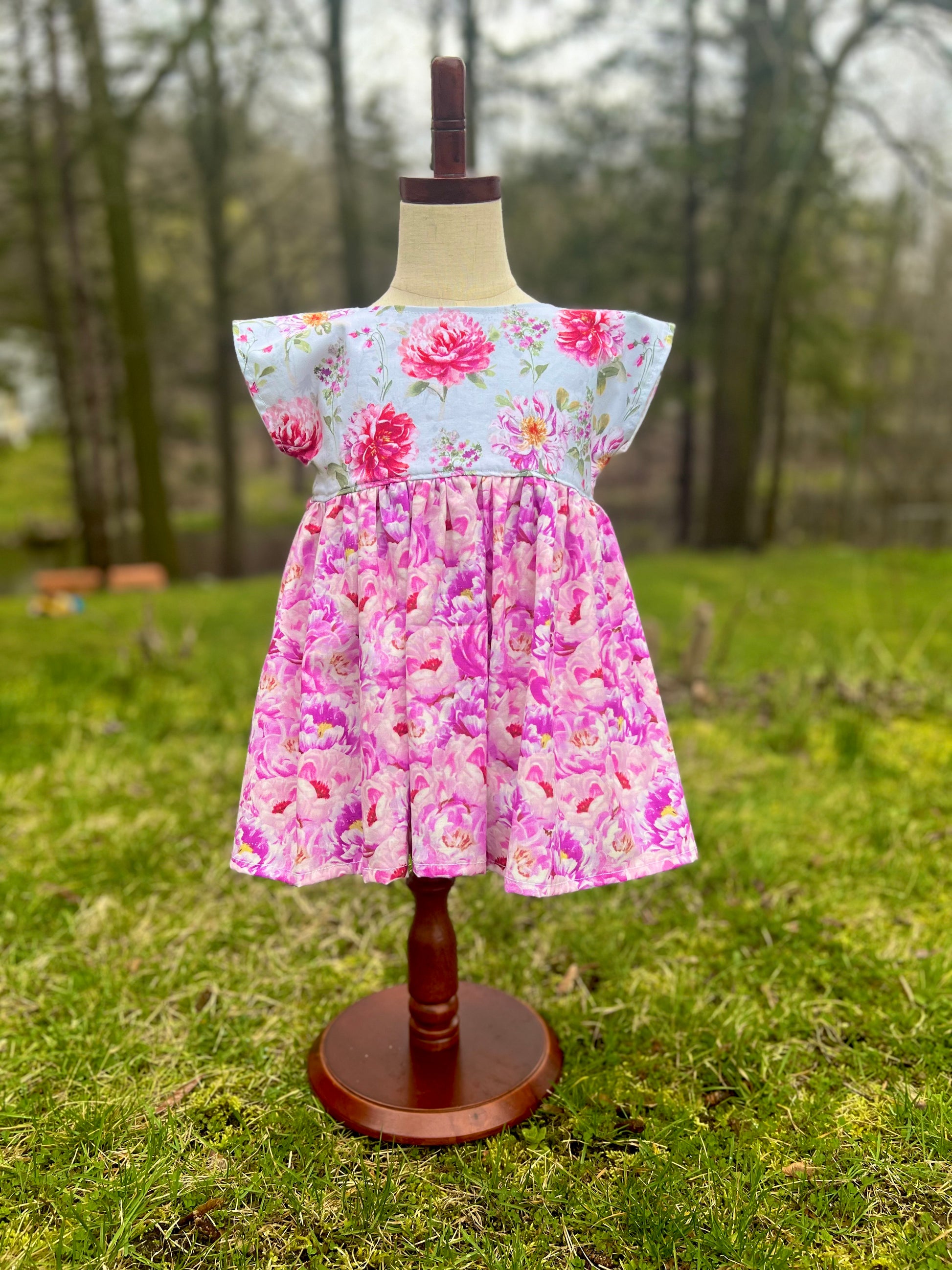 Flower Dress 5T – Frieda's Work of Heart Flower Dress 5T – Frieda's Work of Heart
